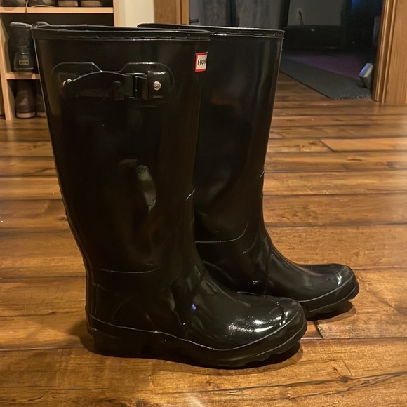 Women's Hunter Original Tall Gloss Rain Boots - Picture 2 of 4